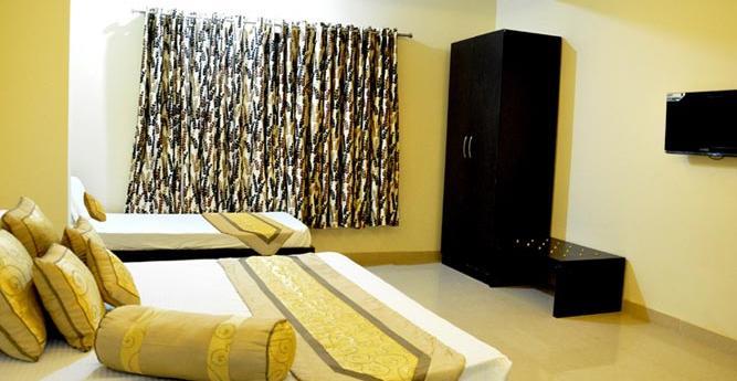 Hotel Triund Regency